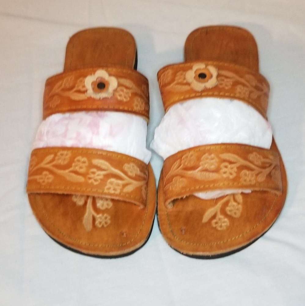 ☂️ Sandles